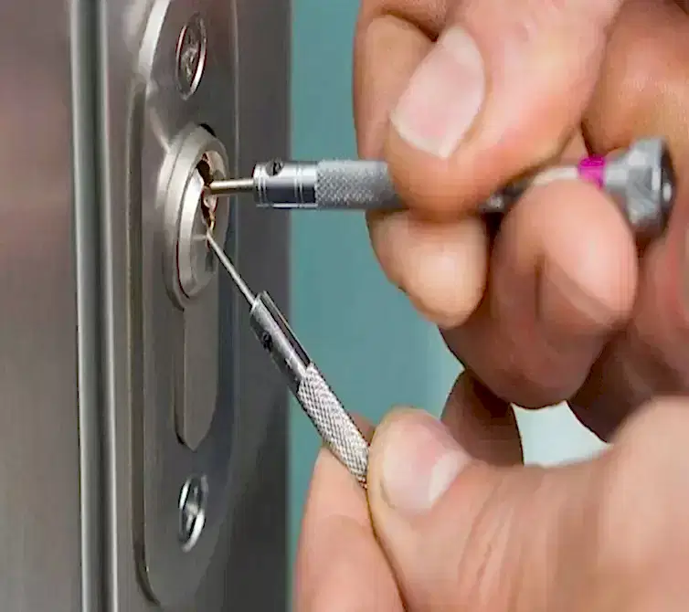 Commercial Lockout Near Me - YH Lock & Security